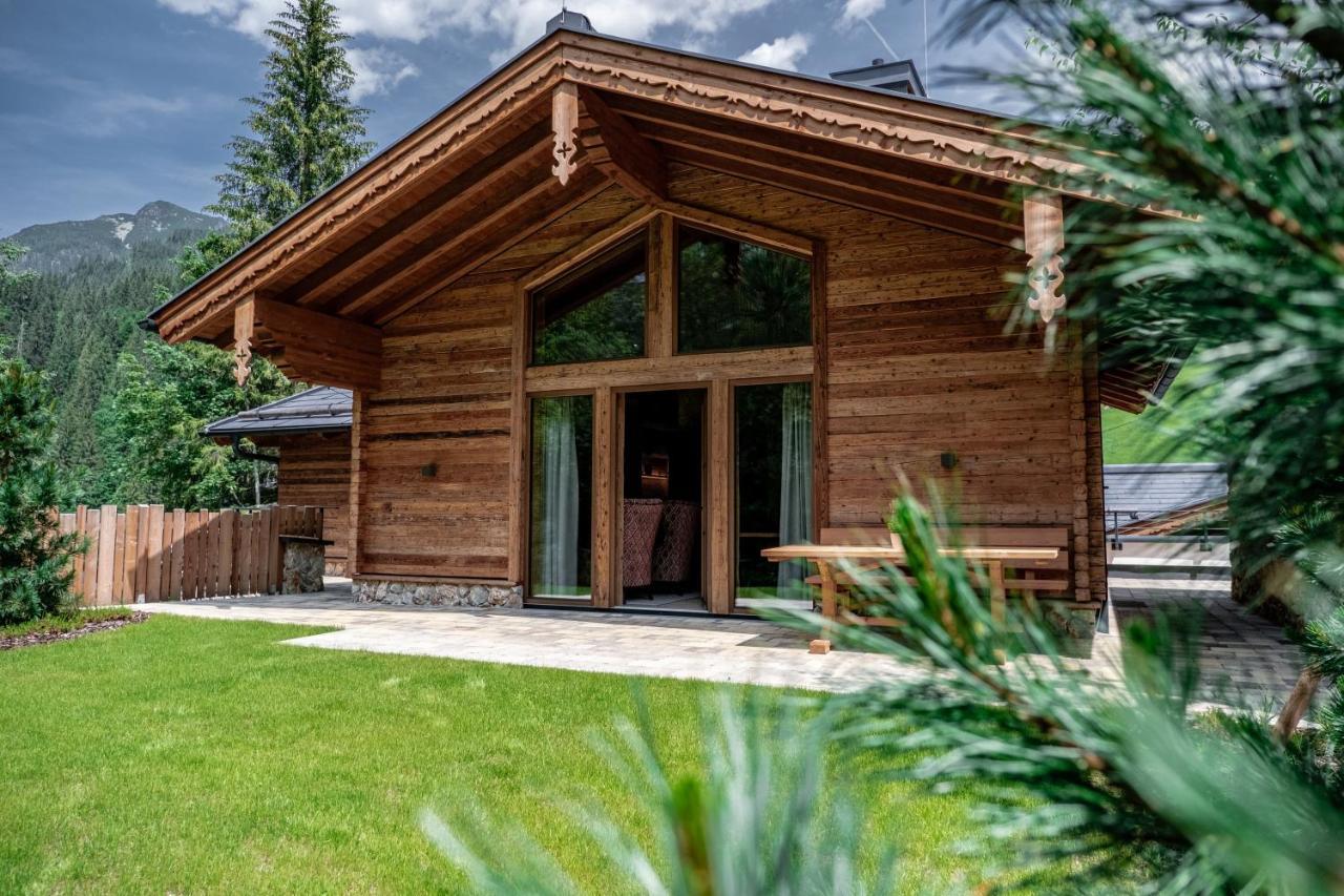 Natursinn Mountainchalets Flachau Exterior foto